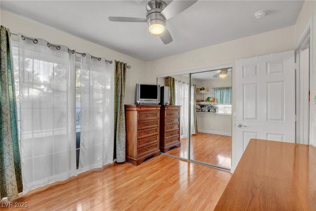 2120 Chertsey Drive D, Las Vegas, NV 89108