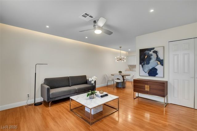 2120 Chertsey Drive D, Las Vegas, NV 89108