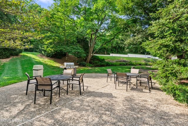 5100 Us Highway 42, 532, Louisville, KY 40241