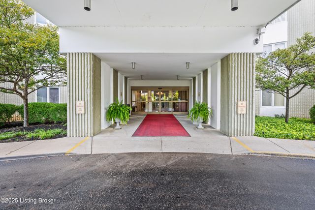 5100 Us Highway 42, 532, Louisville, KY 40241