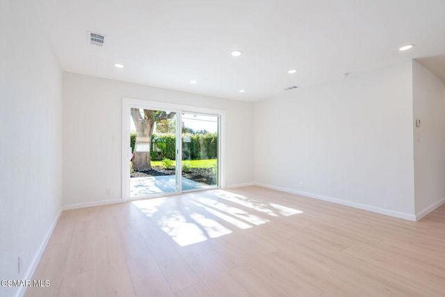 2260 Dogwood Street, Simi Valley, CA 93065