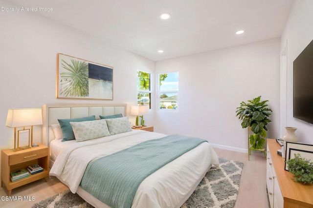 2260 Dogwood Street, Simi Valley, CA 93065