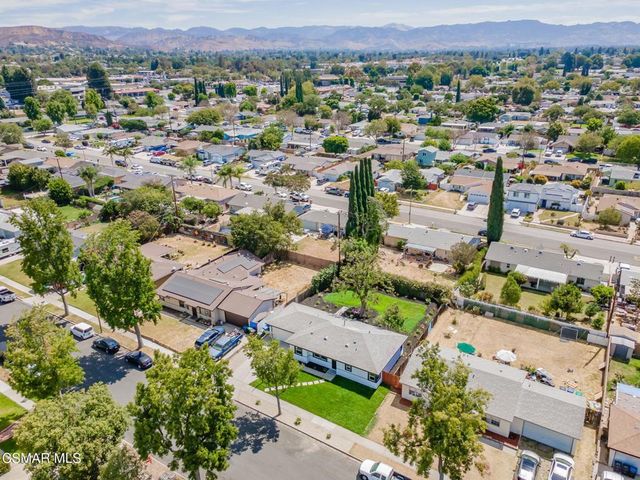 2260 Dogwood Street, Simi Valley, CA 93065
