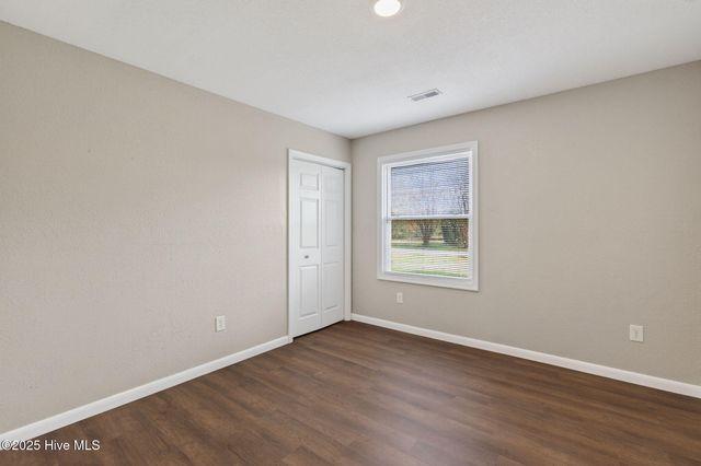 1607 Dellaire Drive, Elizabeth City, NC 27909