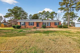 1607 Dellaire Drive, Elizabeth City, NC 27909