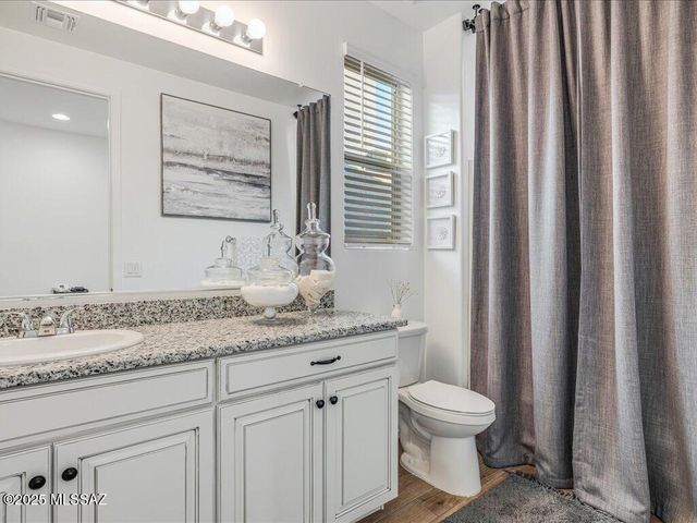 11913 E Ryscott Circle, Vail, AZ 85641