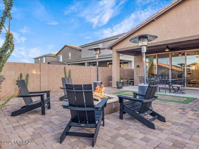 11913 E Ryscott Circle, Vail, AZ 85641