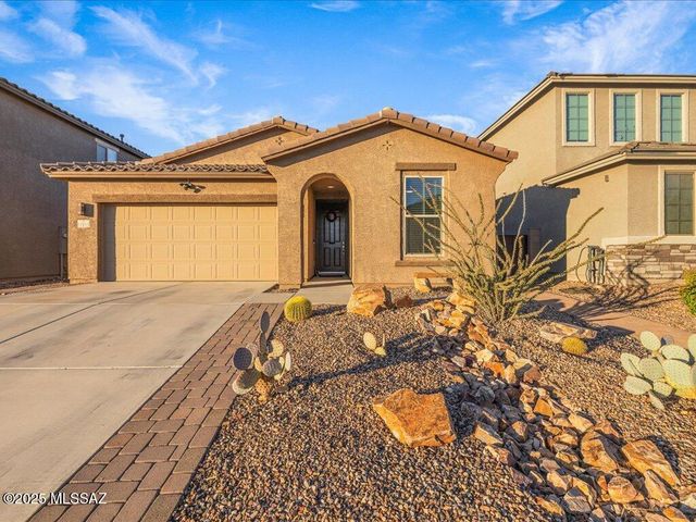 11913 E Ryscott Circle, Vail, AZ 85641