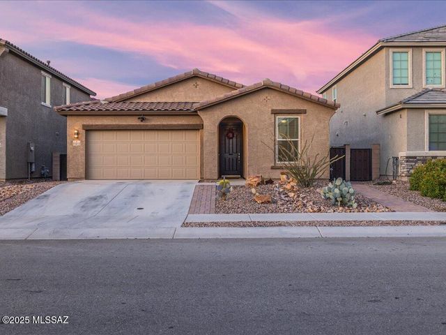 11913 E Ryscott Circle, Vail, AZ 85641