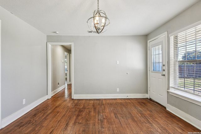 1080 Ivy, Terrell Hills, TX 78209