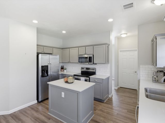 2815 Goodnight Trail, Corinth, TX 76210