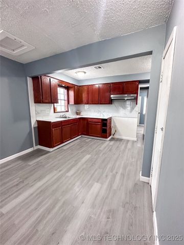 1629 Walnut Street, Muskogee, OK 74403