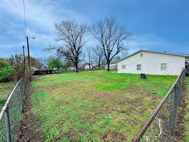 1629 Walnut Street, Muskogee, OK 74403