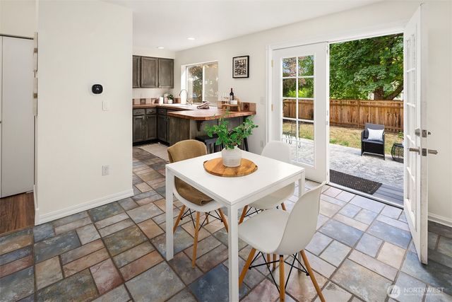 22929 SE 282nd Street, Maple Valley, WA 98038