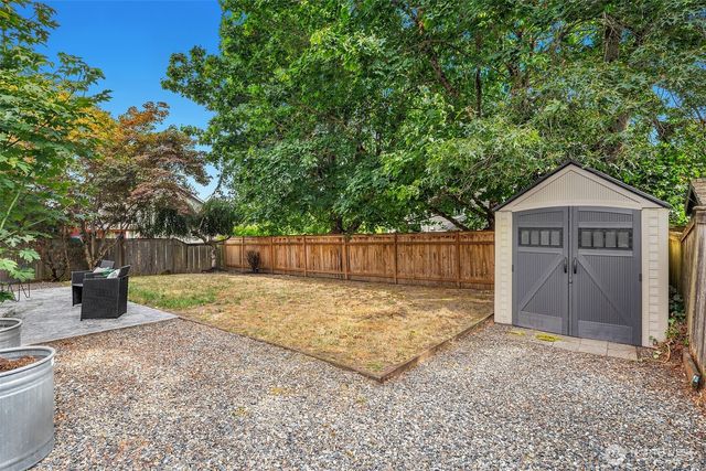 22929 SE 282nd Street, Maple Valley, WA 98038