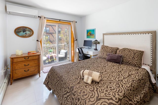 5310 90th St Apt 4A, New York City, NY 11373