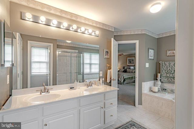 12 SAINT ANDREWS CT, Westampton, NJ 08060