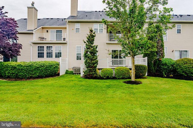 12 SAINT ANDREWS CT, Westampton, NJ 08060