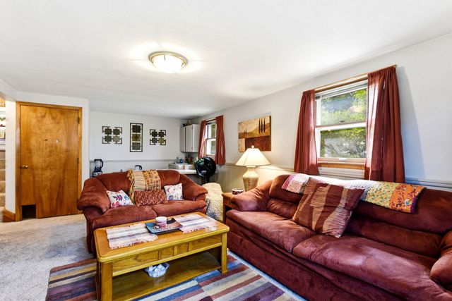 1024 15th Street W, Hastings, MN 55033