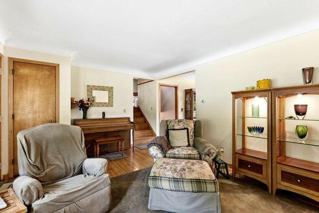 1024 15th Street W, Hastings, MN 55033