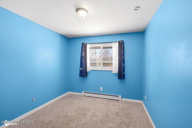 5650 W Crestview Avenue, Wasilla, AK 99623