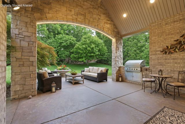 3309 E Sommerset Road, Springfield, MO 65804