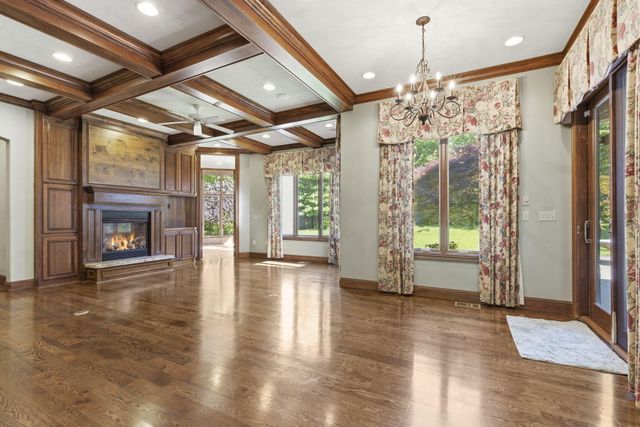 3309 E Sommerset Road, Springfield, MO 65804