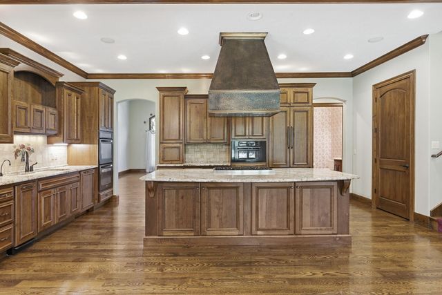 3309 E Sommerset Road, Springfield, MO 65804