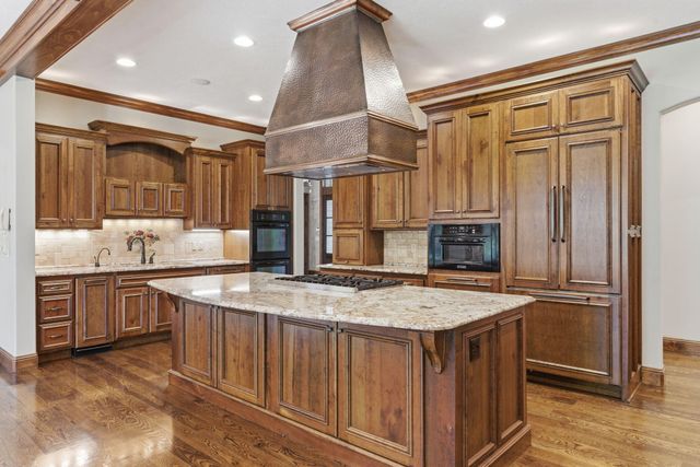 3309 E Sommerset Road, Springfield, MO 65804