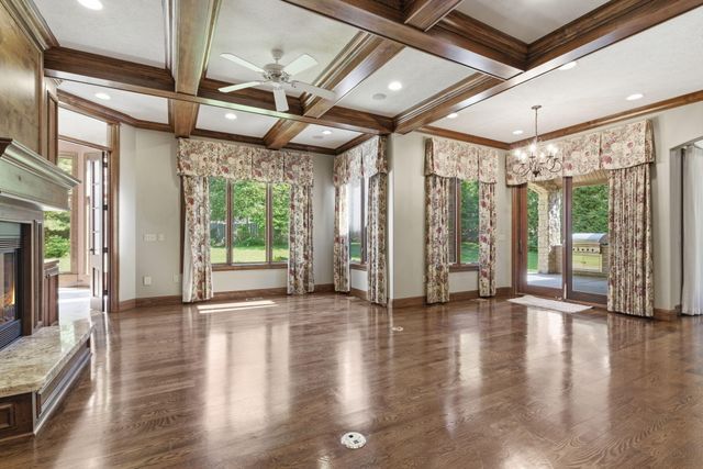 3309 E Sommerset Road, Springfield, MO 65804
