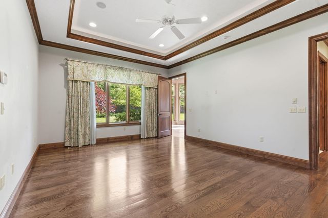3309 E Sommerset Road, Springfield, MO 65804