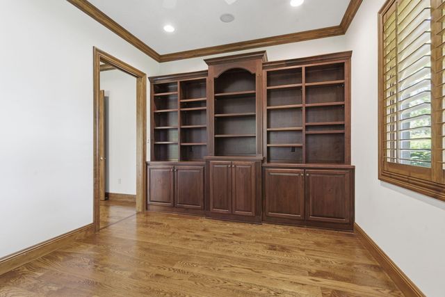 3309 E Sommerset Road, Springfield, MO 65804