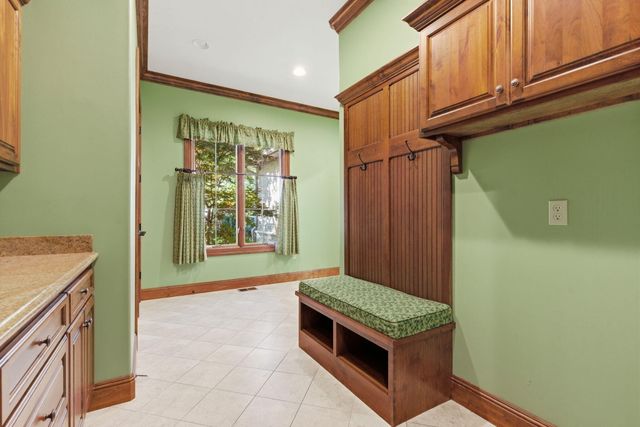 3309 E Sommerset Road, Springfield, MO 65804