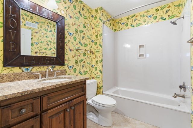 3309 E Sommerset Road, Springfield, MO 65804