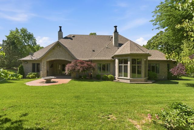 3309 E Sommerset Road, Springfield, MO 65804