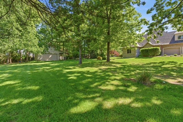 3309 E Sommerset Road, Springfield, MO 65804