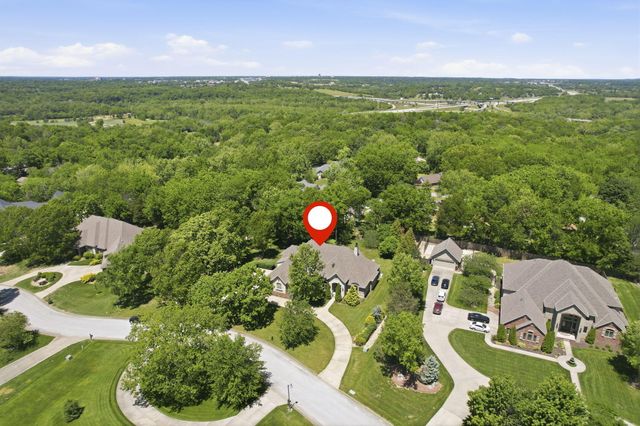 3309 E Sommerset Road, Springfield, MO 65804