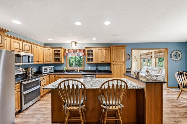 3212 Rockport Park Drive, Janesville, WI 53548