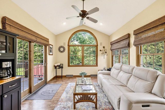 3212 Rockport Park Drive, Janesville, WI 53548