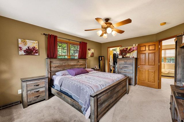 3212 Rockport Park Drive, Janesville, WI 53548