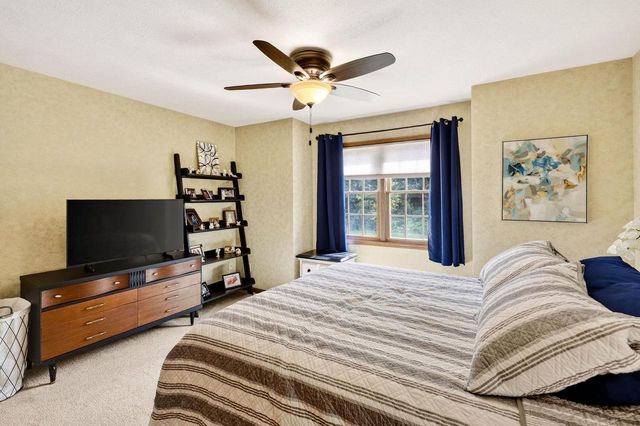3212 Rockport Park Drive, Janesville, WI 53548