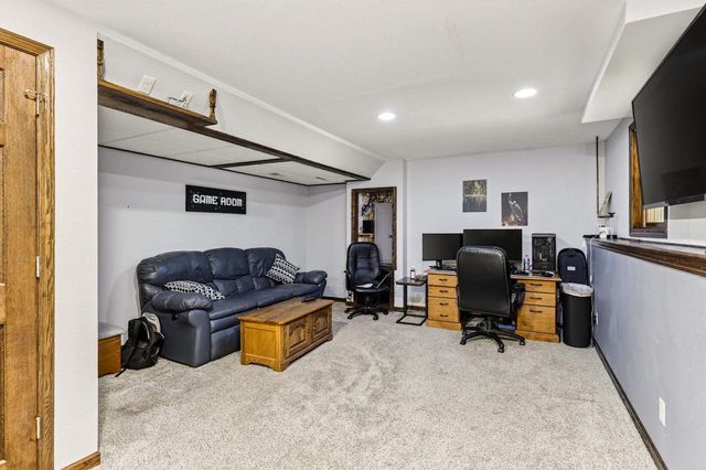 3212 Rockport Park Drive, Janesville, WI 53548