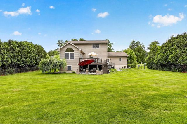 3212 Rockport Park Drive, Janesville, WI 53548