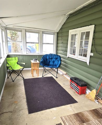1264 Happy Road, Beaverton, MI 48612