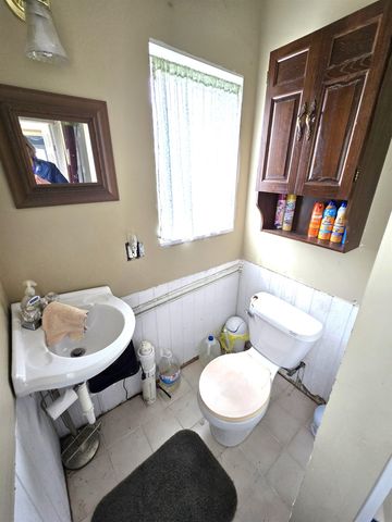 1264 Happy Road, Beaverton, MI 48612
