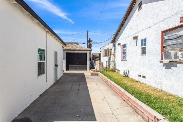 1632 N Lugo Avenue, San Bernardino, CA 92404