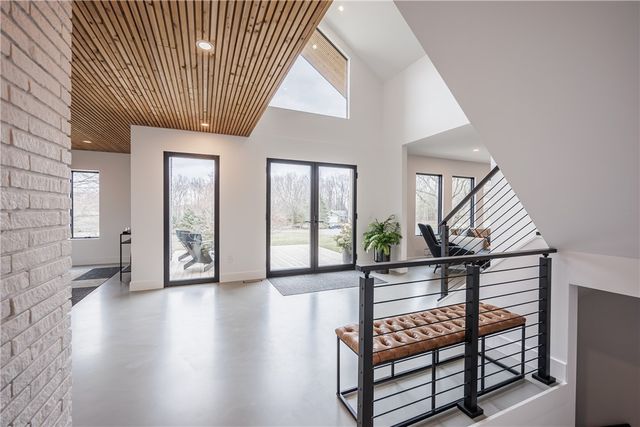 1012 Rabbit Ear Pass, Victor, NY 14564