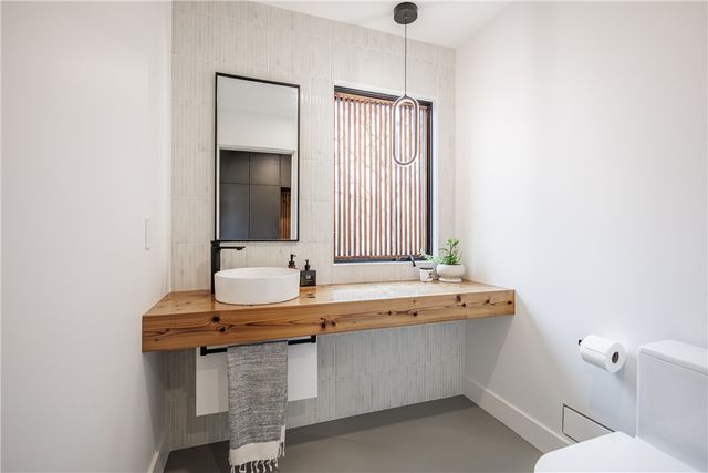 1012 Rabbit Ear Pass, Victor, NY 14564