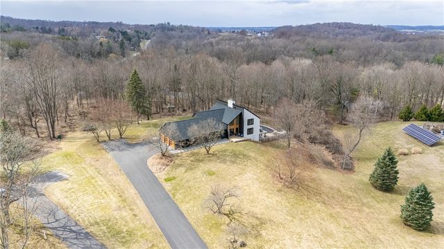 1012 Rabbit Ear Pass, Victor, NY 14564