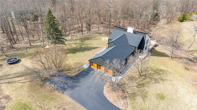 1012 Rabbit Ear Pass, Victor, NY 14564
